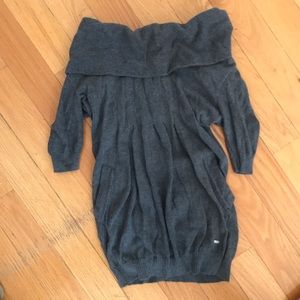 Guess Off the shoulder Dress